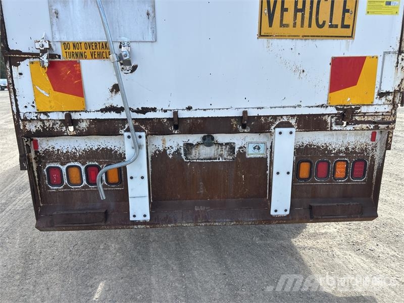 Barker 13.3 mm Tri/A Moving Floor Trailer Walking floor semi-trailers