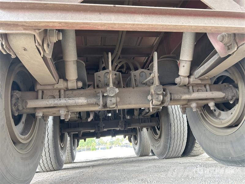 Barker 14 m Tri/A Moving Floor Trailer Walking floor semitrailers