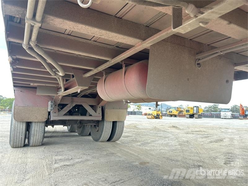 Barker 14 m Tri/A Moving Floor Trailer Walking floor semitrailers