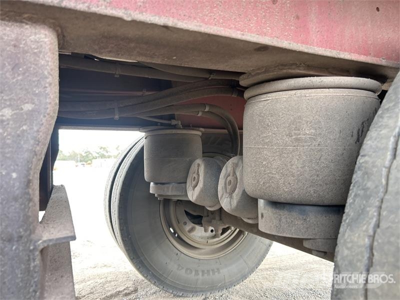 Barker 14 m Tri/A Moving Floor Trailer Walking floor semitrailers