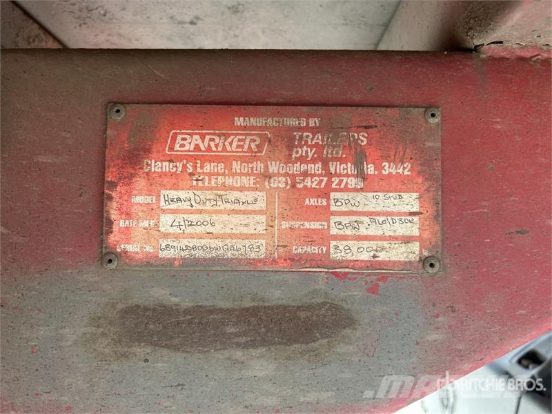 Barker 14 m Tri/A Moving Floor Trailer Walking floor semitrailers
