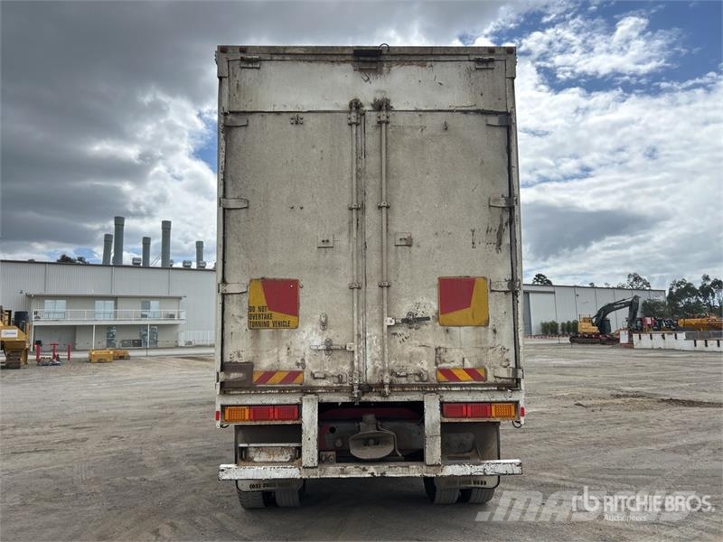 Barker 14 m Tri/A Moving Floor Trailer Walking floor semitrailers