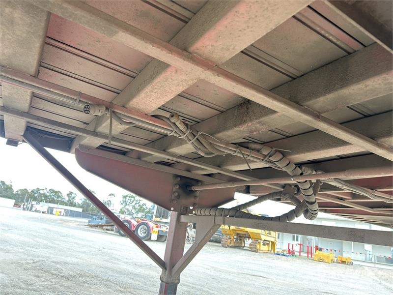 Barker 14 m Tri/A Moving Floor Trailer Walking floor semitrailers