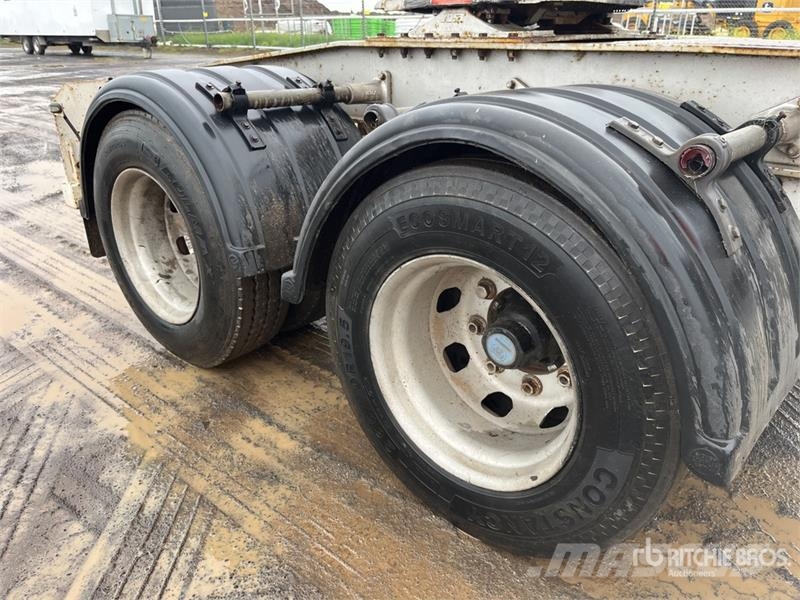 Barker 6 m Bogie/A B-Double Lead Flatbed Trailer Valníky