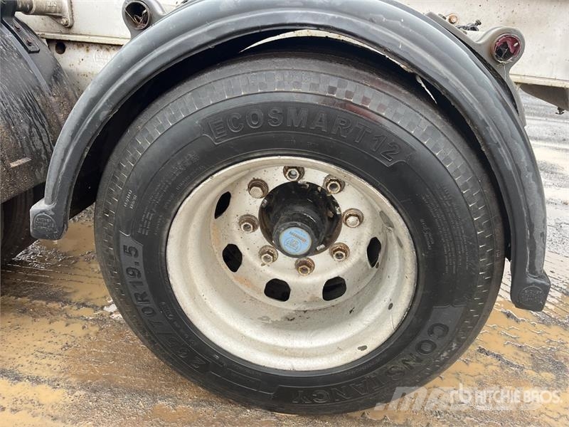 Barker 6 m Bogie/A B-Double Lead Flatbed Trailer Valníky