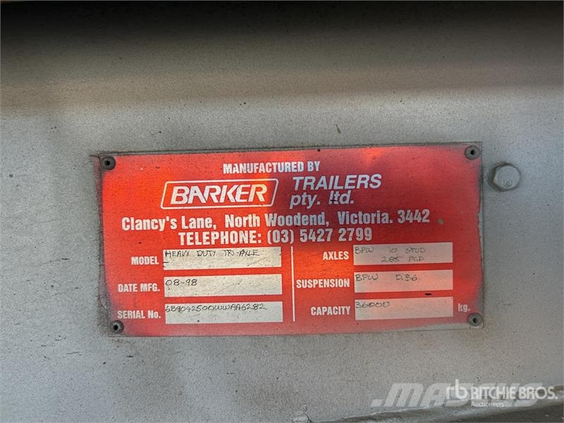 Barker 7.3 m Tri/A B-Double Lead Rollback Curtain 篷布拖車