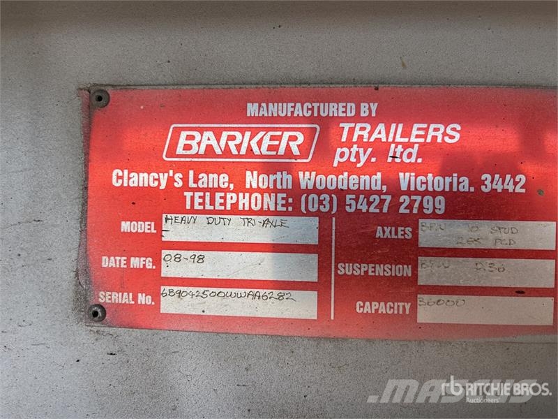  Barker 7.3 m Tri/A B-Double Lead Rollback Curtain  Curtainsider trailers