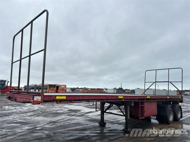  Barker 8.6 m Bogie/A Flatbed Trailer Valníky