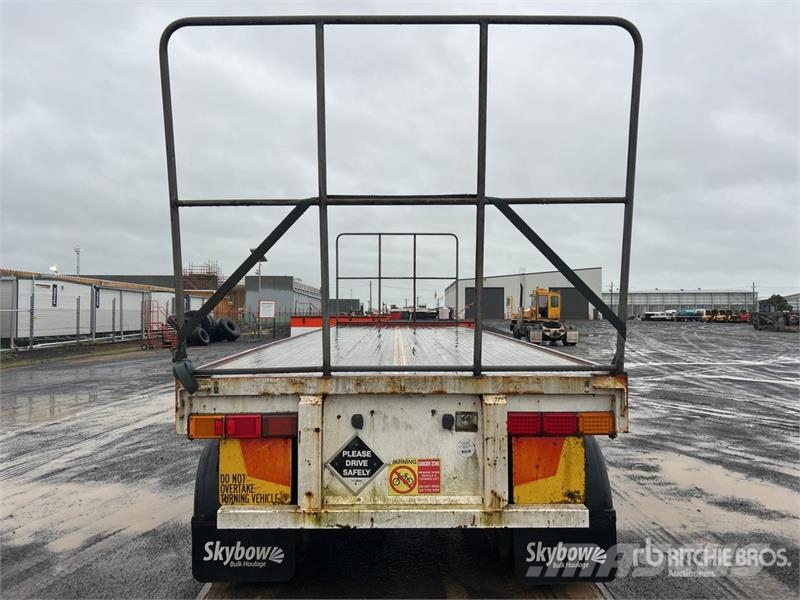  Barker 8.6 m Bogie/A Flatbed Trailer Valníky