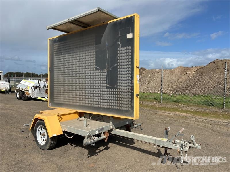 Bartco Solar S/A Message Board (Inoperable) Egyéb