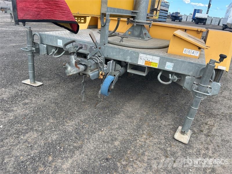 Bartco VM-C-C5-ASM Solar Message Board (Inoperable Прочее дорожностроительное оборудование