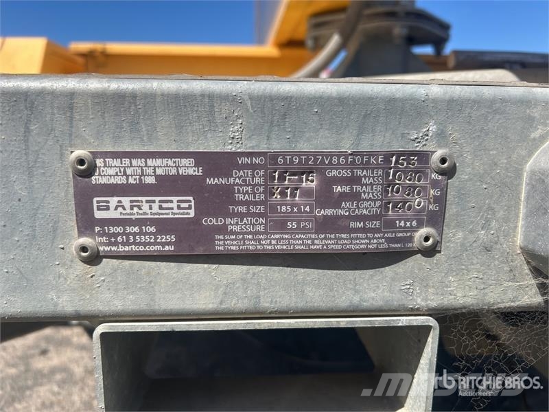 Bartco VM-C-C5-ASM Solar Message Board (Inoperable Прочее дорожностроительное оборудование