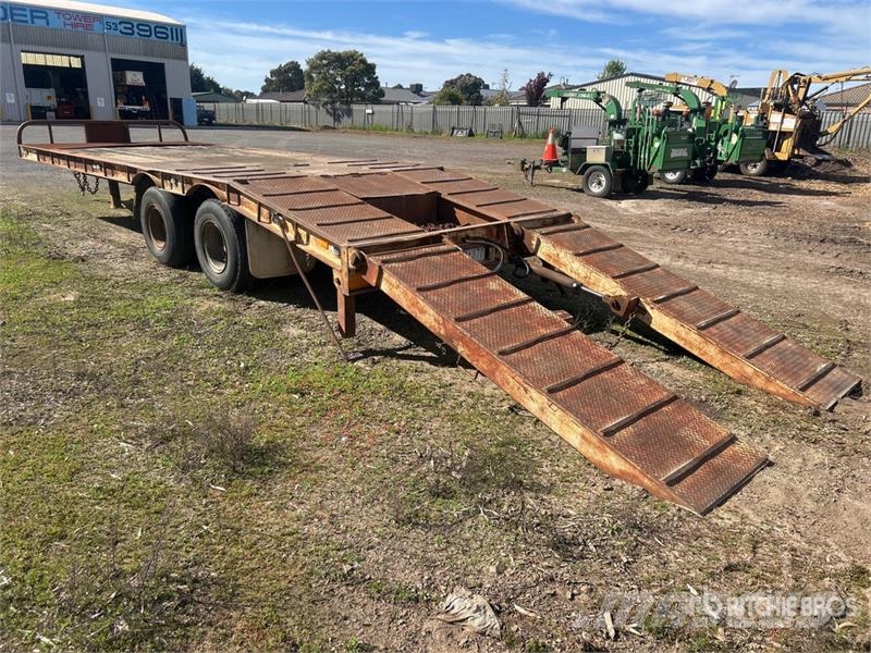 Beavertail 7.6 m Bogie/A Equipment Trailer Prívesy na prepravu automobilov