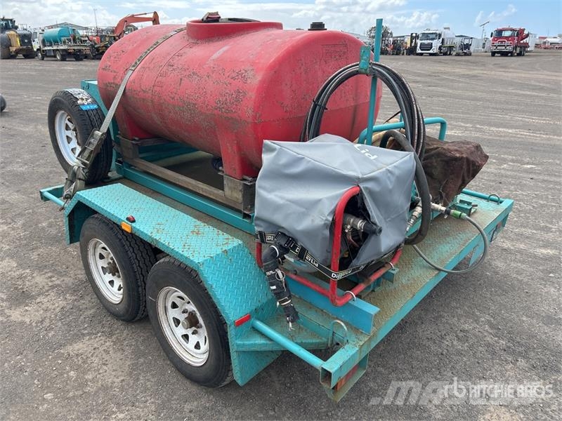 Blue Star 1200 L Bogie/A 2.4m Water Tank Trailer Camion altro