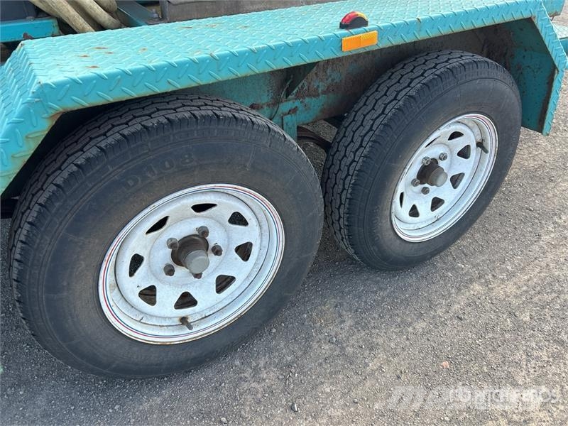 Blue Star 1200 L Bogie/A 2.4m Water Tank Trailer Camion altro