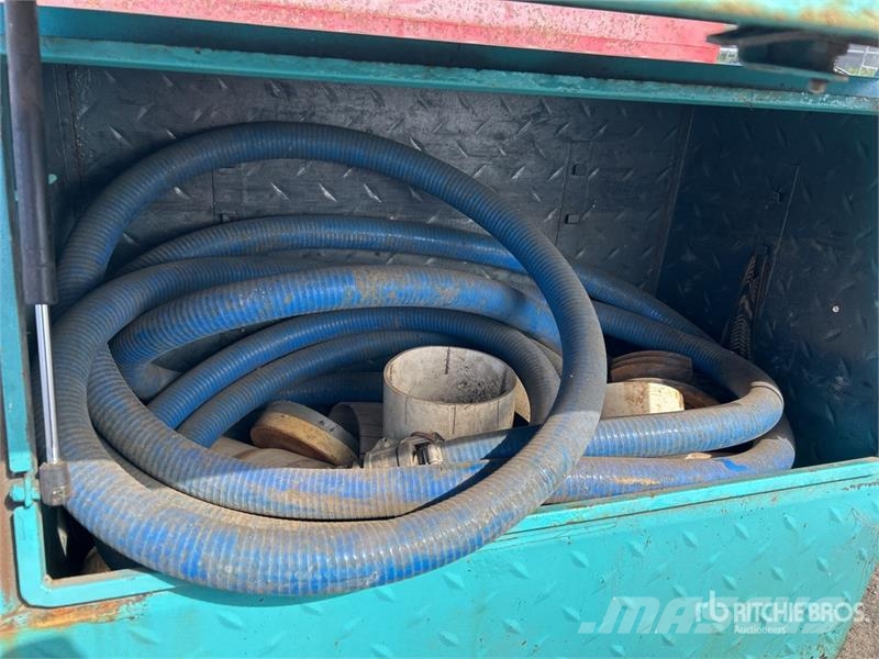Blue Star 1200 L Bogie/A 2.4m Water Tank Trailer Camion altro