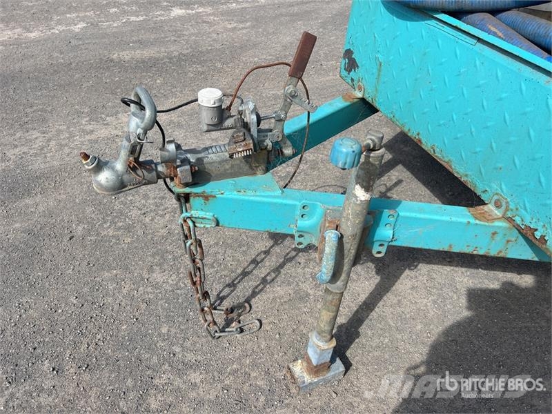 Blue Star 1200 L Bogie/A 2.4m Water Tank Trailer Camion altro