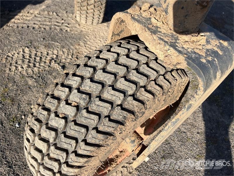 Bobcat 96 2440 mm Skid Steer Grader - Fits Bobcat T770 Andet tilbehør