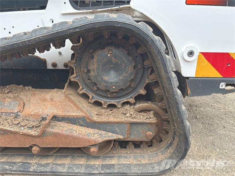 Bobcat T770 Skid steer loaders