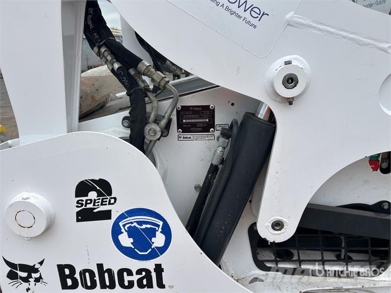 Bobcat T770 Skid steer loaders