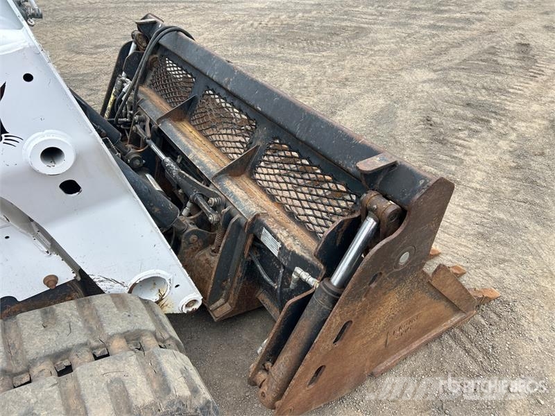 Bobcat T770 Skid steer loaders