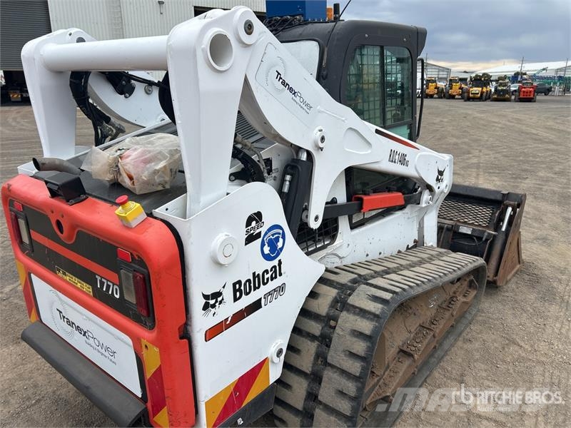 Bobcat T770 Skid steer loaders