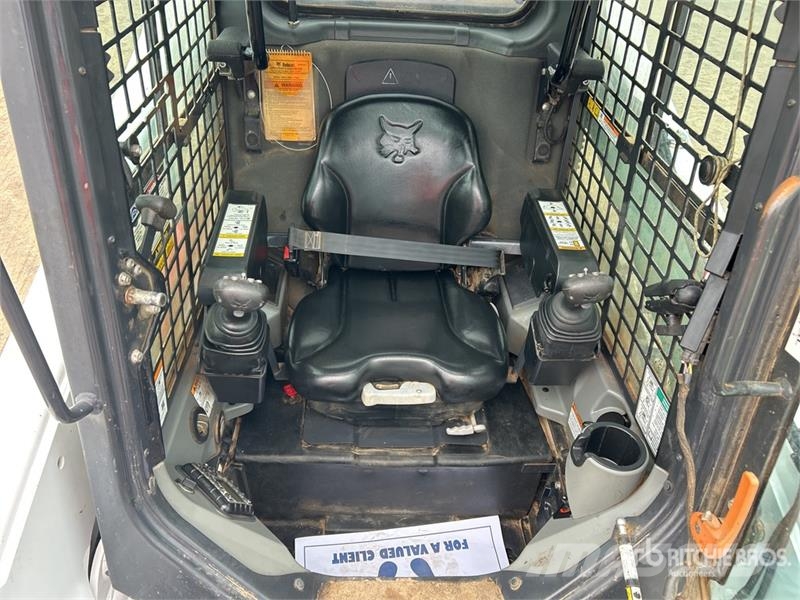 Bobcat T770 Skid steer loaders