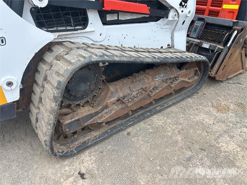 Bobcat T770 Skid steer loaders