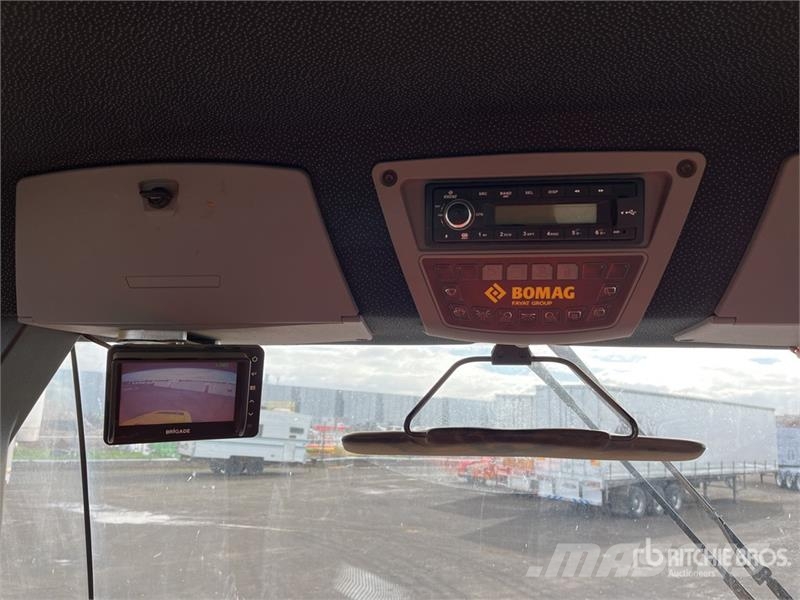 Bomag BW211PD-5 Enkelt tromle