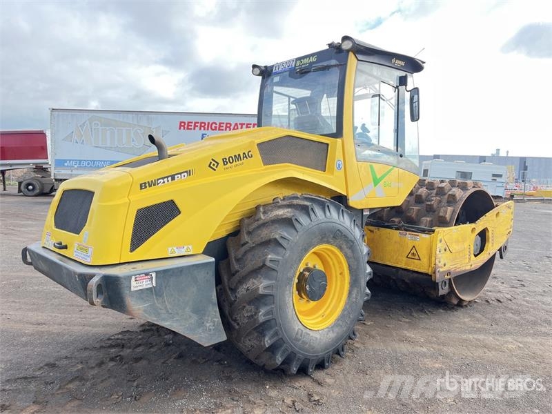 Bomag BW211PD-5 Enkelt tromle