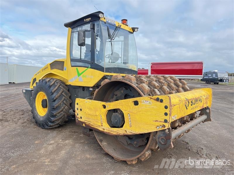 Bomag BW211PD-5 Enkelt tromle