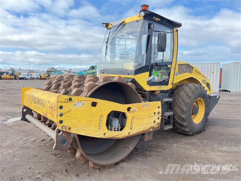 Bomag BW211PD-5 Enkelt tromle