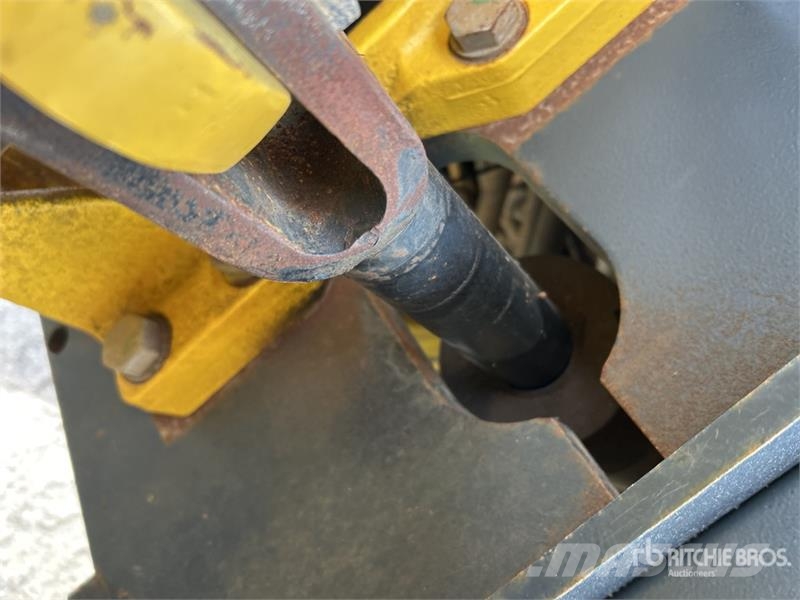 Bomag BW211PD-5 Padfoot Drum Compactor Egydobos hengerek