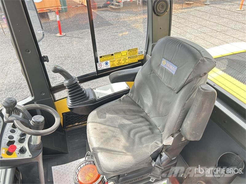 Bomag BW213D-5 Smooth Drum Compactor Single drum rollers