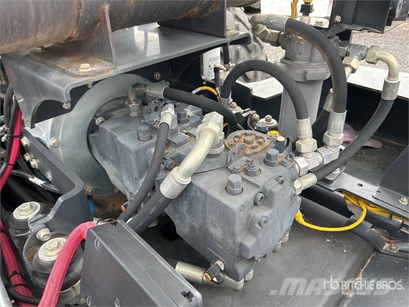 Bomag BW213D5 Smooth Drum Compactor Valjci sa jednim bubnjem