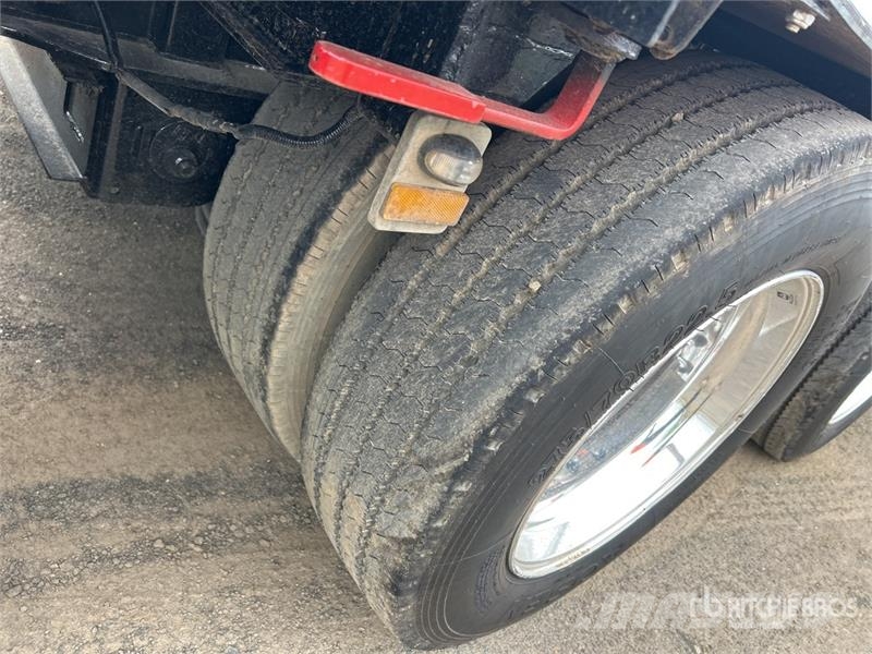 Boomer 12 m Tri/A Step Deck Container Trailer Konteinerveohaagised