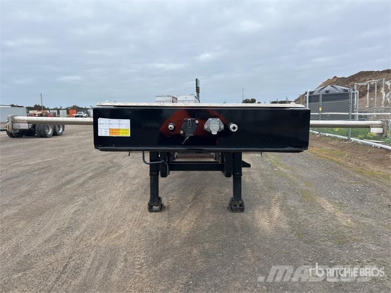 Boomer 12 m Tri/A Step Deck Container Trailer Konteinerveohaagised