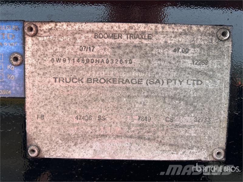 Boomer 12 m Tri/A Step Deck Container Trailer Konteinerveohaagised