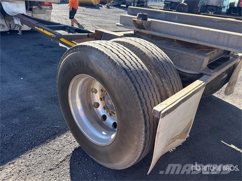 Borcat 5.9 m Super Dog End Dump Trailer Kipper