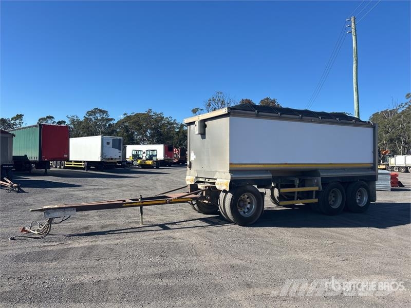 Borcat 5.9 m Super Dog End Dump Trailer Kipper