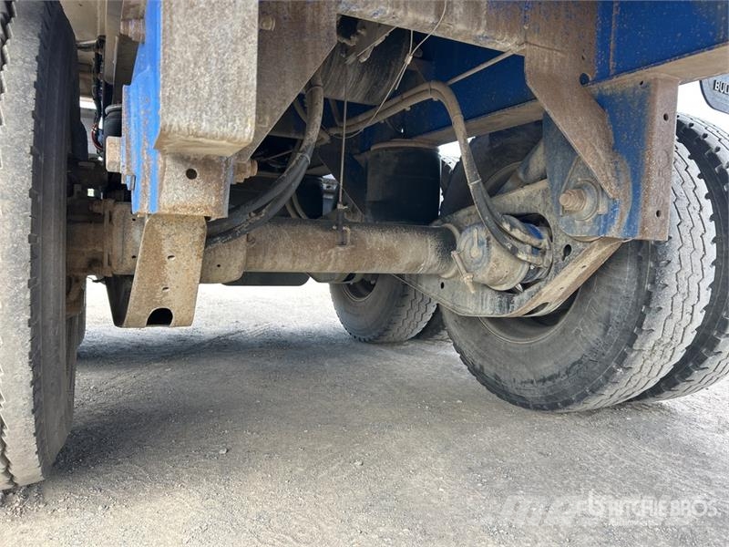  BTE 8.2 m Quad Dog End Dump Trailer Damperli römorklari