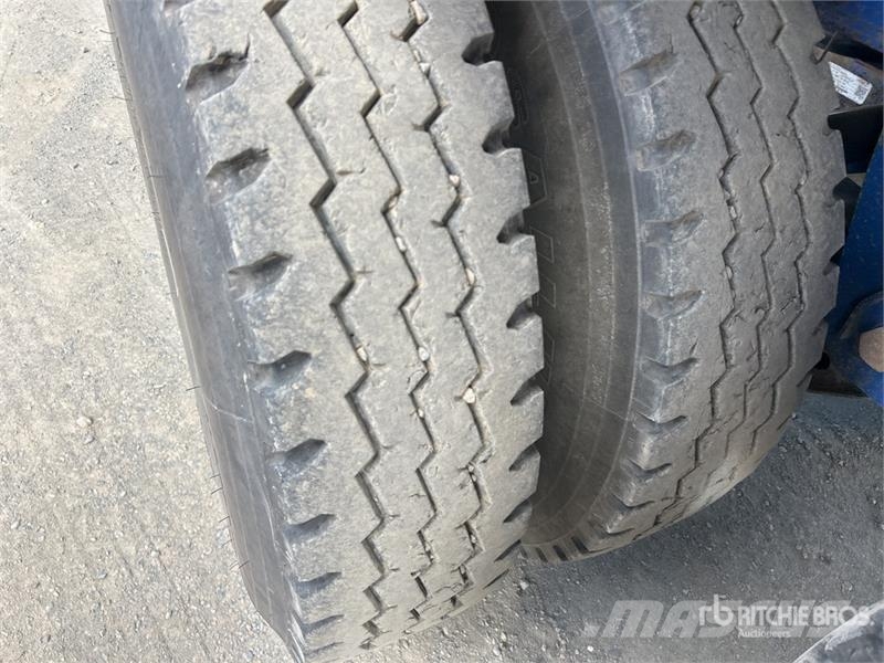  BTE 8.2 m Quad Dog End Dump Trailer Damperli römorklari
