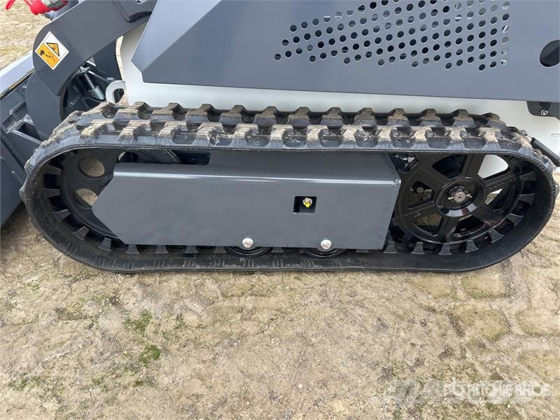 BTTL ST25M-6 Mini Compact Track Loader (Unused) Kompaktlader