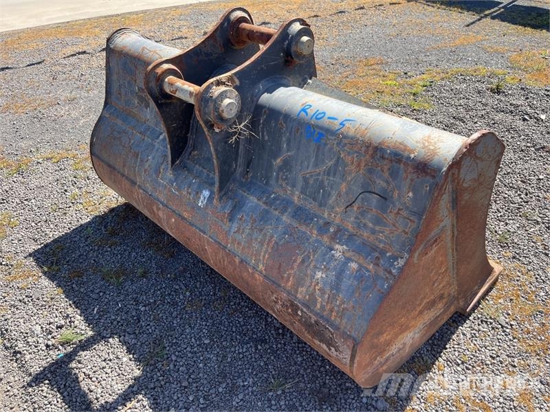 Bucketman 1530 mm Cleanup Excavator Bucket - Fits دلاء