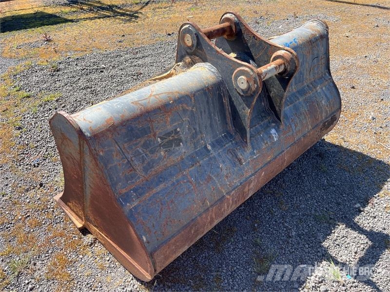 Bucketman 1530 mm Cleanup Excavator Bucket - Fits دلاء