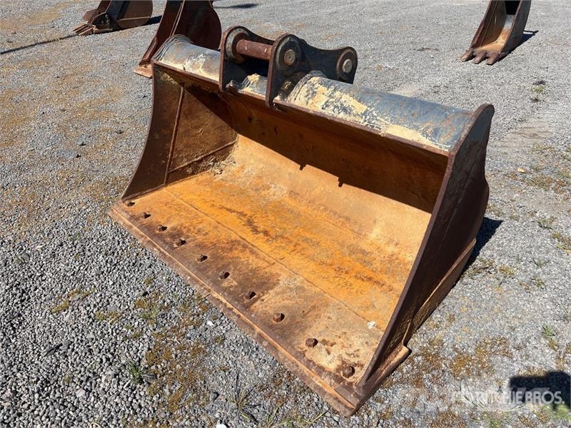 Bucketman 1530 mm Cleanup Excavator Bucket - Fits دلاء