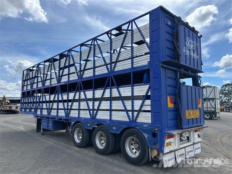 Byrne 12.3 m Tri/A Livestock Trailer Prikolice za prijevoz stoke