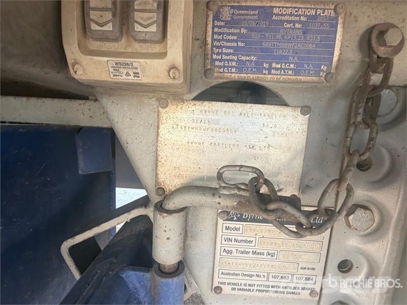  Byrne Tri/A Livestock Trailer مقطورات نقل الحيوانات