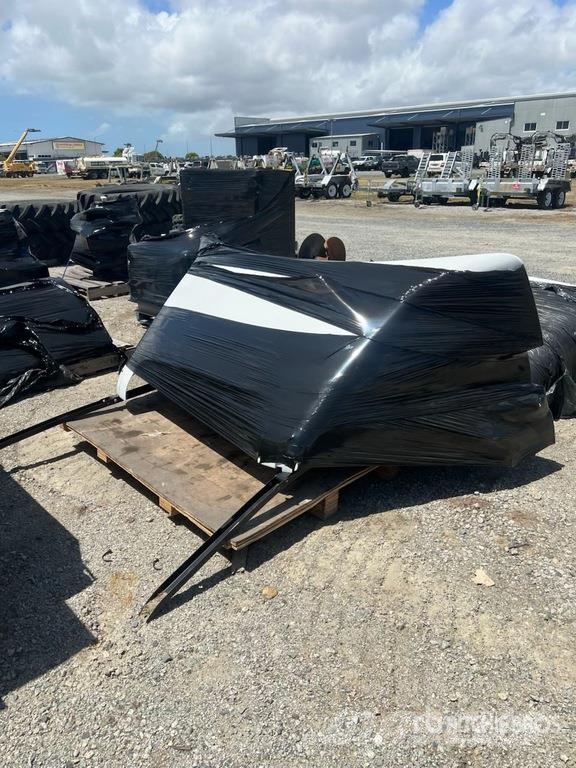 Cab roof deflector (Unused) 其他货车