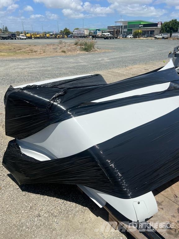 Cab roof deflector (Unused) 其他货车